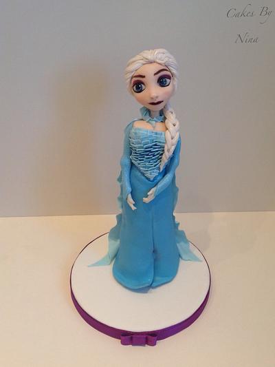 Elsa from frozen - Cake by Ninaarr