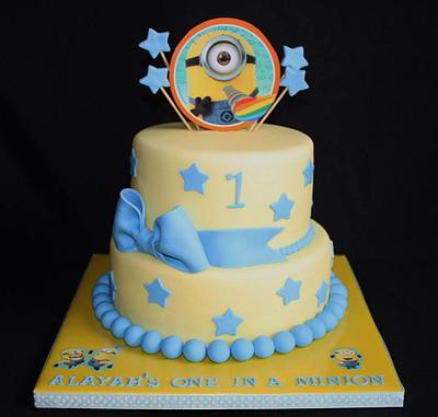 Minion Cake - Cake by CakeCreationsCecilia