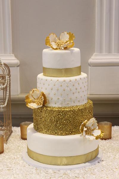 Gold Elegance - Cake by CakesbyK