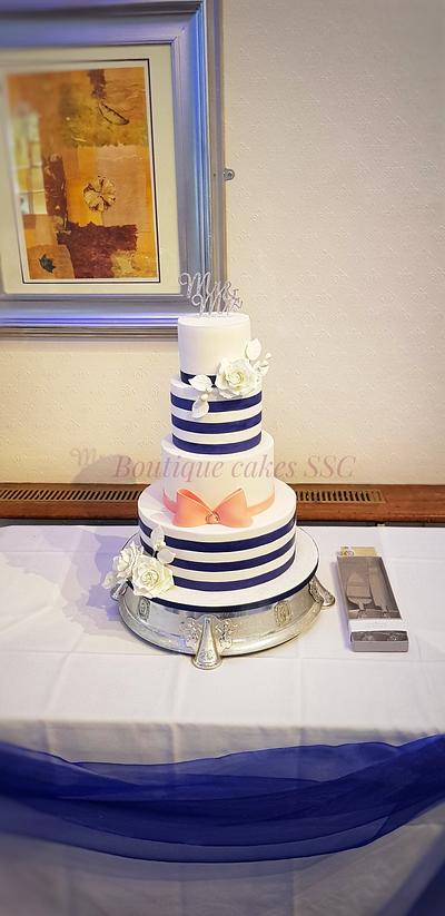 Navy blue and white stripes cake  - Cake by DDelev
