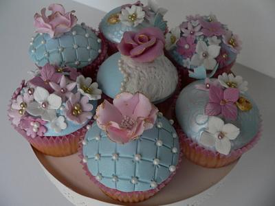 High Tea Cupcakes - Cake by BEEautiful Cakes