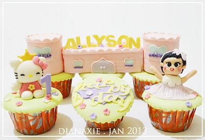 Princess Hello Kitty - Cake by Diana