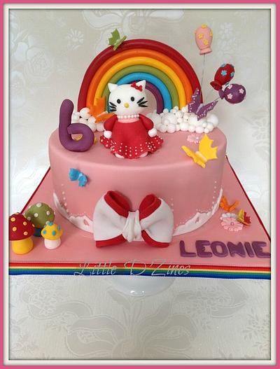 Hello Kitty and The Rainbow  - Cake by LittleDzines