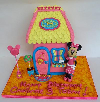 Minnie's Bowtique - Cake by Karen Keaney