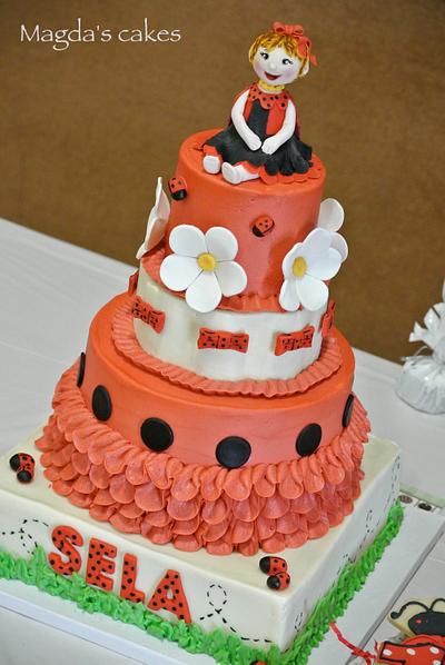 Sela's ladybugs - Cake by Magda's cakes