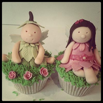 Enchanted Garden Cupcakes - Cake by Gill Earle