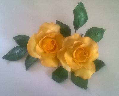 Yellow Roses - Cake by Tareli