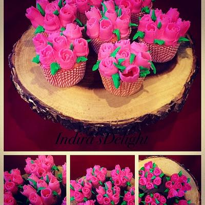 Valentine cupcakes. - Cake by IndirasDelight
