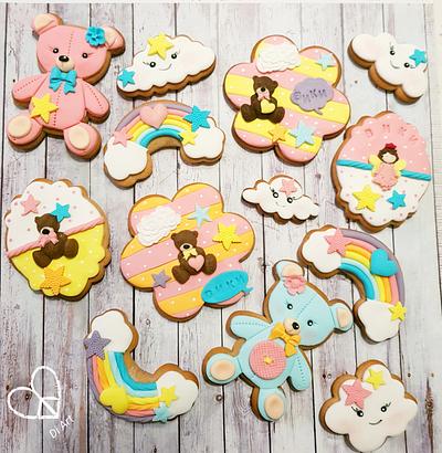 Baby shower cookies by DI ART  - Cake by DI ART