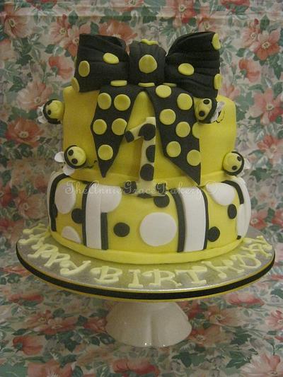 'Bumble-Bee' 1st Birthday Cake. - Cake by The Annie Grace Bakery