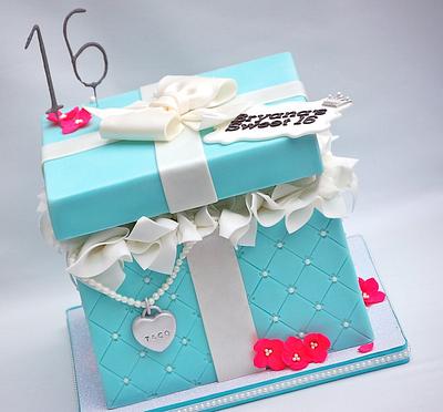 Sweet 16 Tiffany Box - Cake by Lesley Wright
