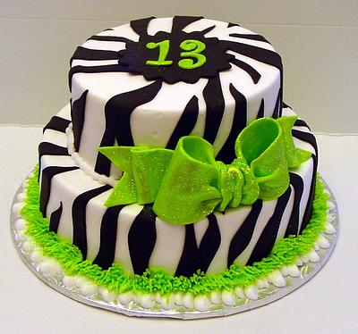 Gracie's 13th Birthday - Cake by Stephanie Dill
