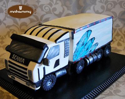 Frozen Fish Truck - Cake by Mnhammy by Sofia Salvador