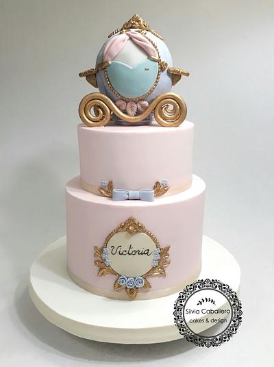 Cinderella cake - Cake by Silvia Caballero