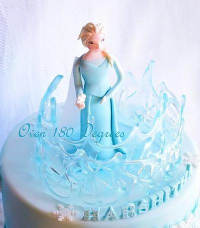 Frozen !! - Cake by Oven 180 Degrees