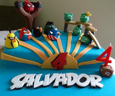 Angry Birds Super Heroes - Cake by Gulodoces