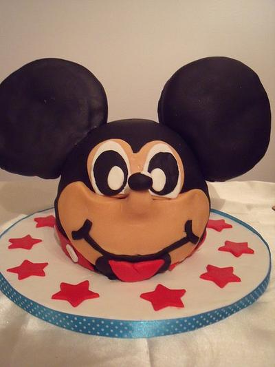 Mickey 3D - Cake by Lígia Cookies&Cakes