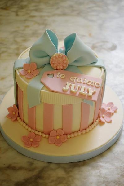 Gift Cake to July! - Cake by Tress Cupcakes