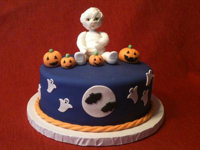Happy Birthday...  Halloween inspired...   - Cake by Diana