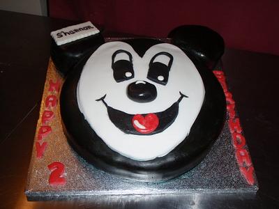 Mickey mouses cake  - Cake by christine knowler
