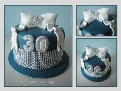 Bolo 30 anos - Cake by Arte docinha - cake design 