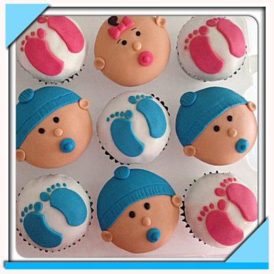 Baby shower cupcakes - Cake by taralynn