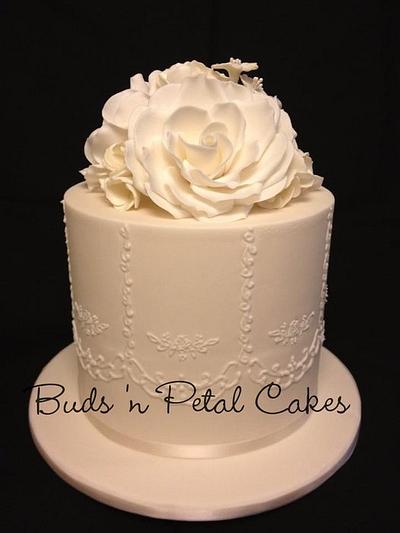 Piped Ivory - Cake by Buds 'n Petal Cakes