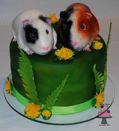 The guinea pigs - Cake by Marie