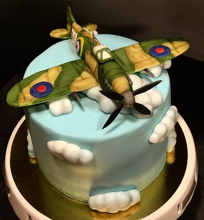 Spitfire - Cake by Teewsweet