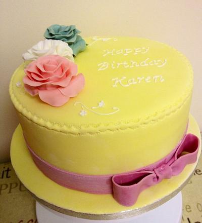 Happy Birthday - Cake by Daisychain's Cakes