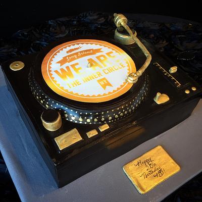 Technics turntable - Cake by The Sweet Duchess 