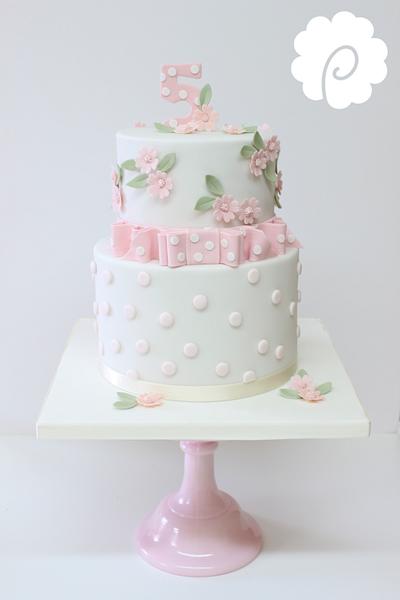 Ellas cake - Cake by Poppy Pickering