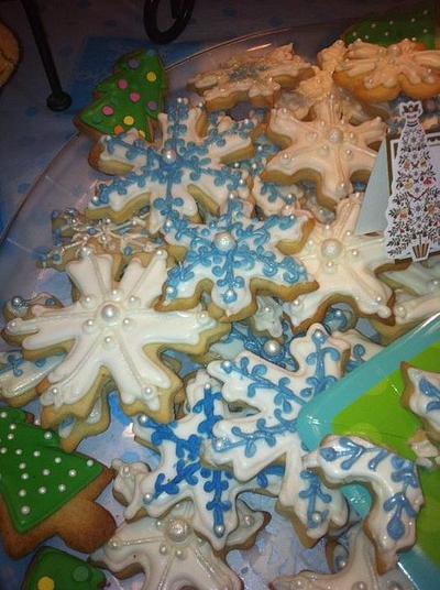 cookie party snowflake cookie - Cake by Loracakes