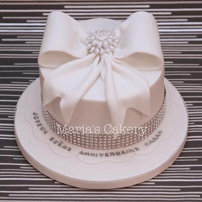 White Bow Cake - Cake by Maria