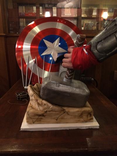 Thor's hammer - Cake by Robynblue