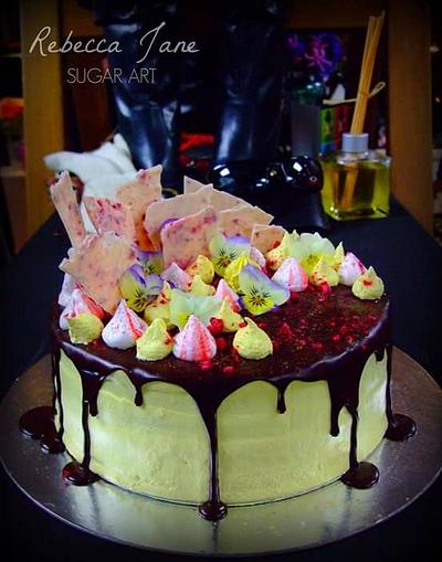 Pretty ganache drip  - Cake by Rebecca Jane Sugar Art