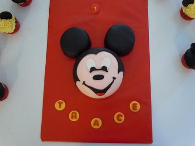 Mickey Mouse smash cake and cupcakes - Cake by Karen Seeley