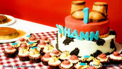 Cowboy cake and cupcakes  - Cake by Pink Plate Meals and Cakes