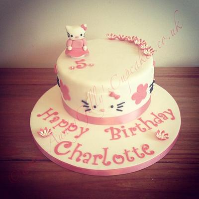 Hello Kitty Cake - Cake by Gill Earle