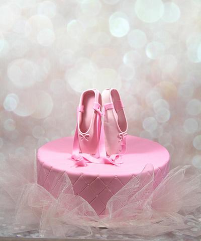 Pink Ballerina - Cake by soods