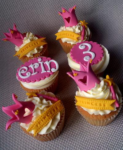 Princess Cupcakes - Cake by Dollybird Bakes