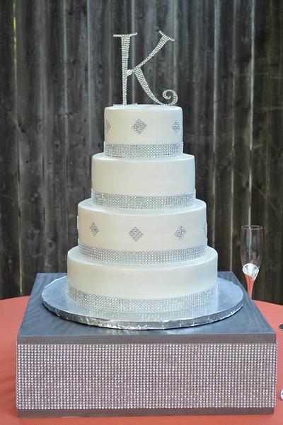 Diamond Wedding cake - Cake by Kim Leatherwood