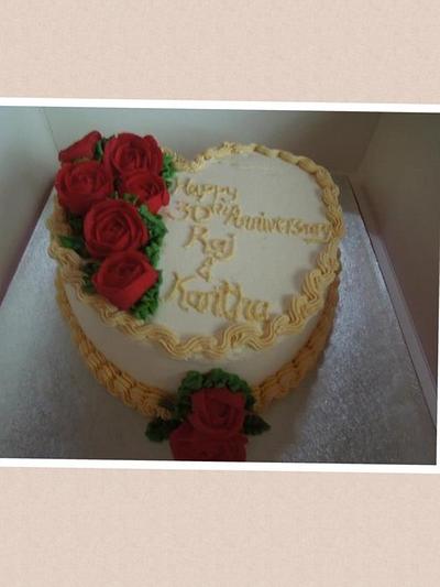 Heart shaped cake decorated with buttercream roses - Cake by Crescentcakes