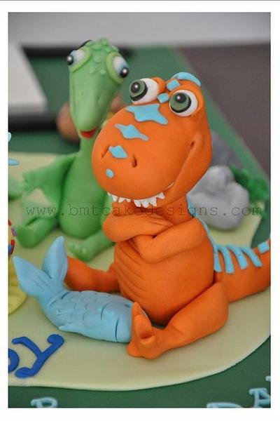 Dinosaur Train Cake - Cake by Bobie MT