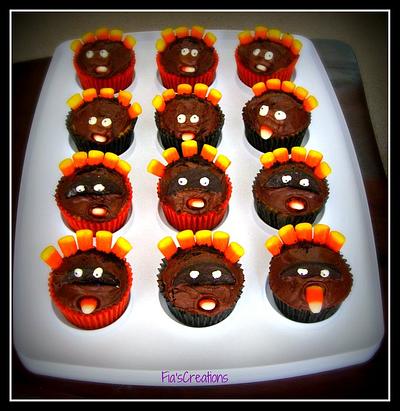 Thanksgiving Cupcakes - Cake by FiasCreations