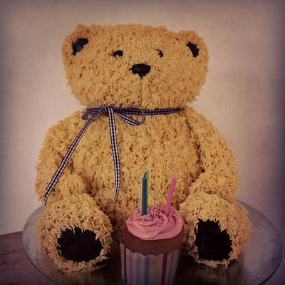 Teddy Bear - Cake by ThreeBearsCakery