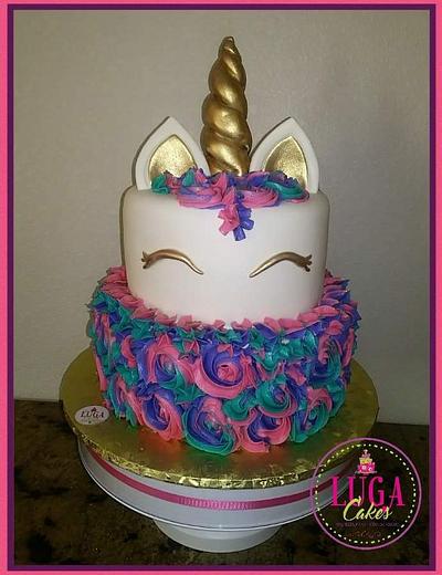 Unicorn  - Cake by Luga Cakes