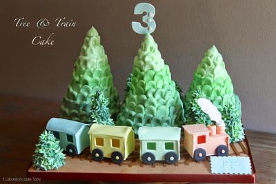 Tree & Train Cake - Cake by MariannaFeltrinelli