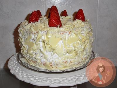 White chocolate cake - Cake by Roby's Sweet Cakes