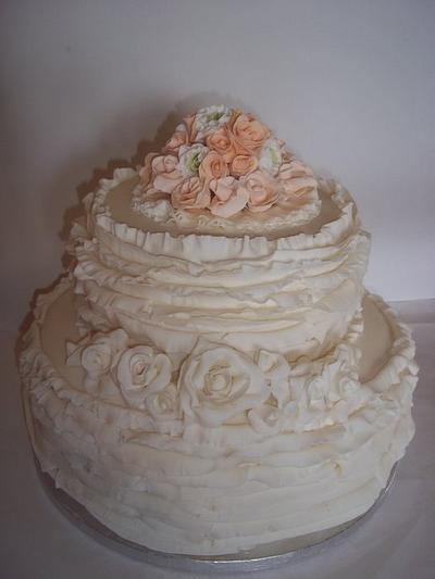 Shabby Chic Wedding - Cake by femmebrulee
